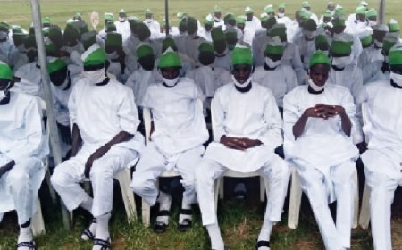 800 repentant Boko Haram terrorists undergoing deradicalisation – DHQ