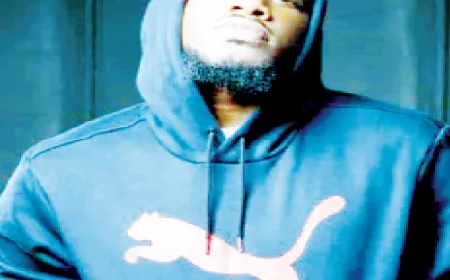Nigerian rappers fight for exposure and encounter prejudice from the industry—SteeveBars