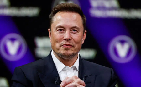 Musk claims that Grok 3, the "smartest AI on Earth," will be introduced on Monday.
