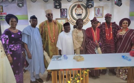 Ijebu-Ife Hosts Rear Admiral Kolawole Olumide Oguntuga In Grand Reception