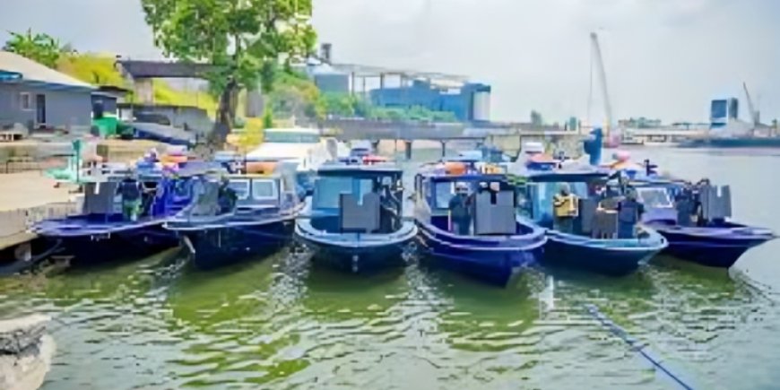 Rivers: Police receive six gunboats from IGP to fight sea piracy