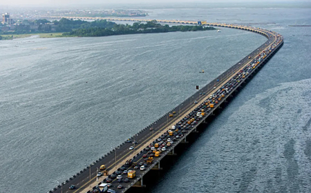 Woman jumps off Third Mainland Bridge, found dead