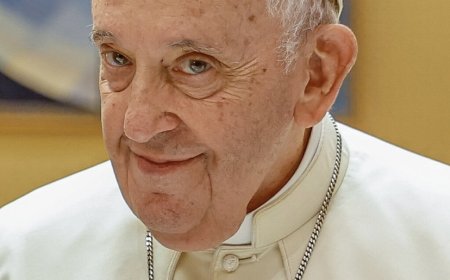 Pope to make first public appearance Sunday since hospitalisation