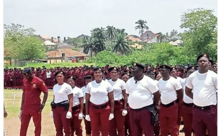 Gov Adeleke inaugurates 1,150 new Amotekun cadets in Osun