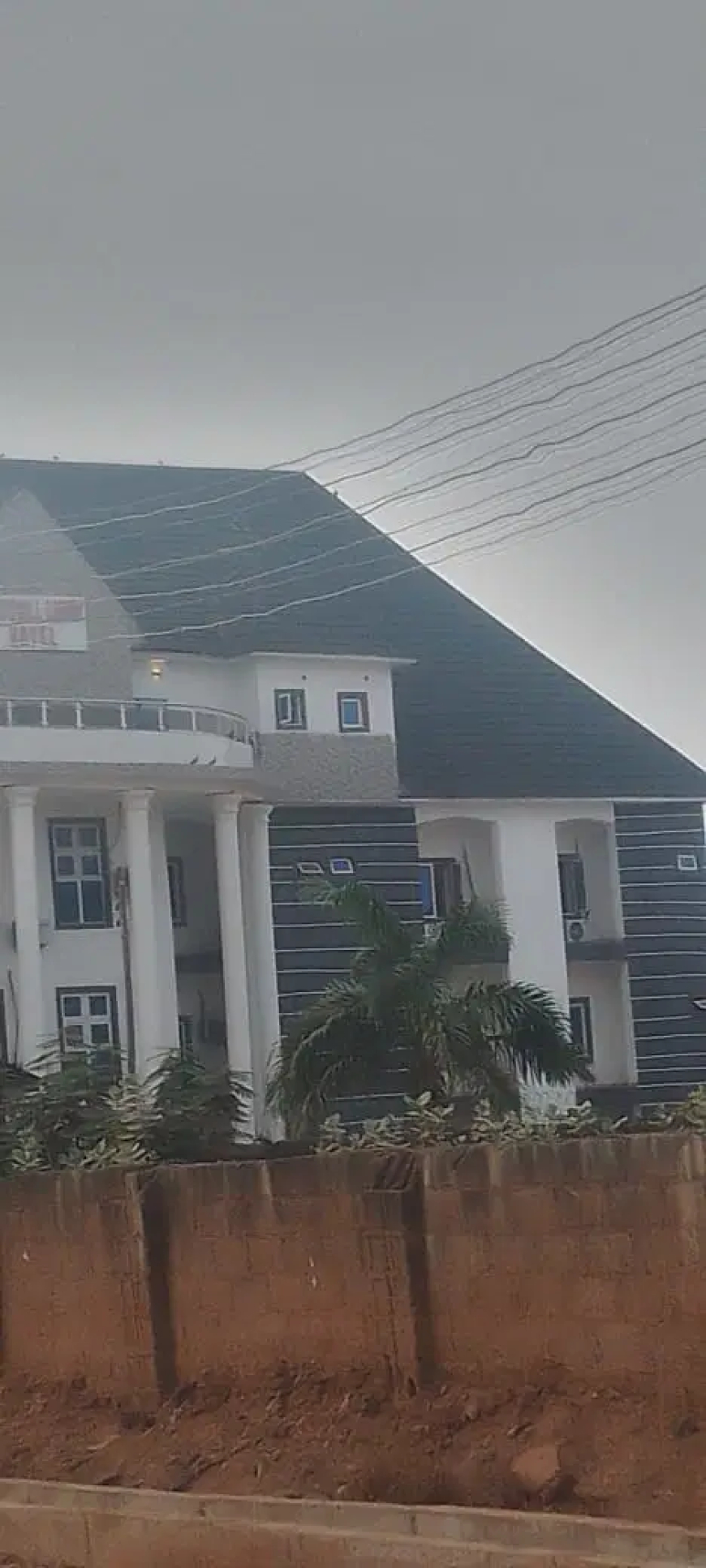 Confusion over Minna Hotel Raid: 10 feared kidnapped, white men allegedly trailed to rooms