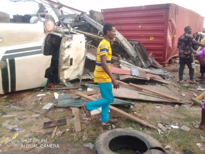 4 dead as trailer collides with other vehicles in Anambra