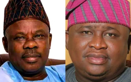 Amosun, Adeola bicker over allegation of ‘project diversion
