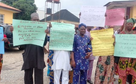FRCN pensioners protest unpaid benefits in Oyo