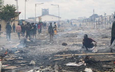 Lekki: Lagos govt dislodges squatters, demolishes shanties on waterfront