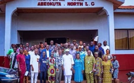 HOUSING FOR ALL ; LIKE GOVERNOR, LIKE CHAIRMAN