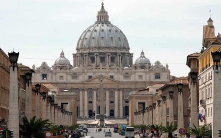 How Popes are elected: Inside the Conclave, smoke signals