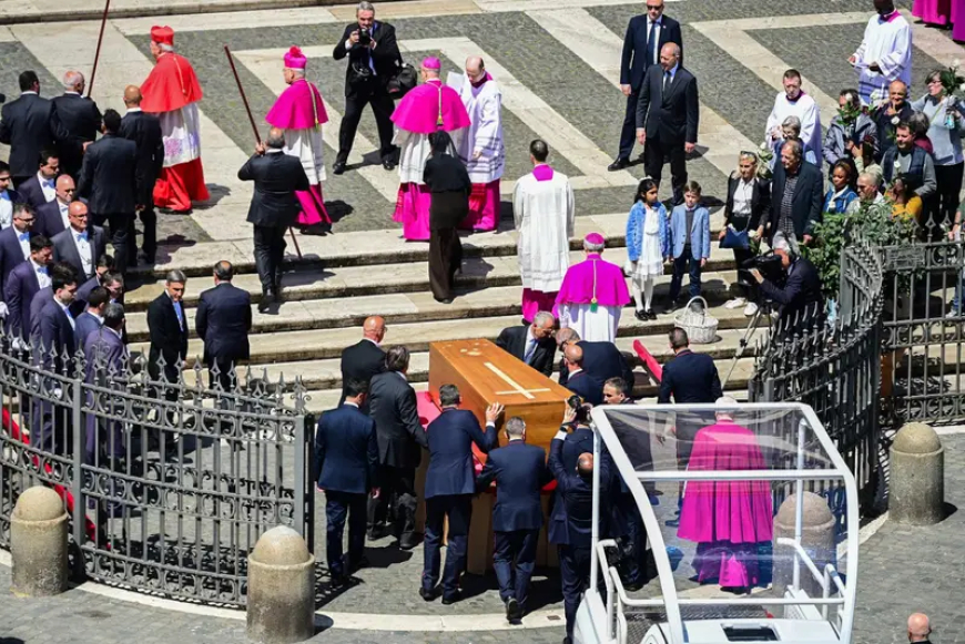 Francis laid to rest as 400,000 mourn pope ‘with an open heart’