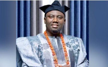 Alaafin meets palace staff, seeks harmonious working relationships
