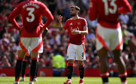 West Ham bury Man United 2-0 as Amorim continues poor domestic form