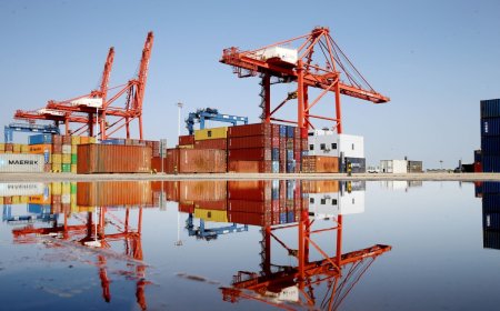 US, China agree to slash tariffs in trade war de-escalation
