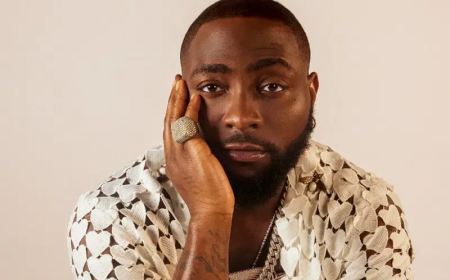 Davido claps back at Sarah Martins over comments about Chioma