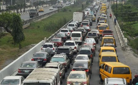 Lagosians stuck in traffic as Tinubu attends ECOWAS 50th anniversary celebration