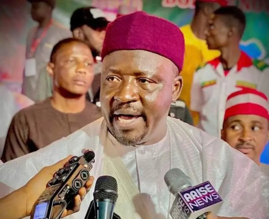 NNPP senator defects to APC