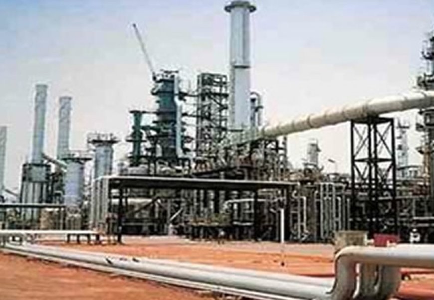 Warri refinery workers continue strike