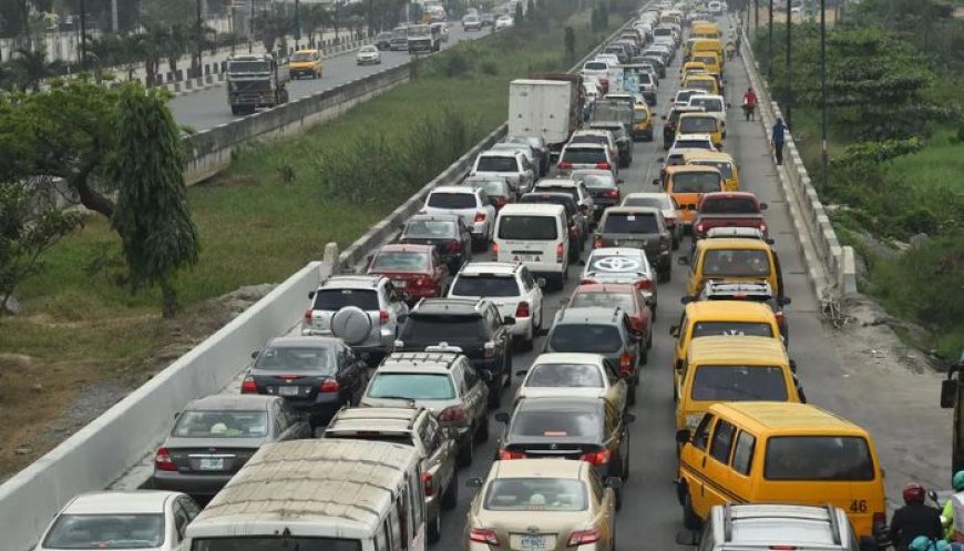 Lagosians stuck in traffic as Tinubu attends ECOWAS 50th anniversary celebration