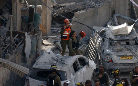 Iran strikes kill five, injured 92 — Israeli rescuers say