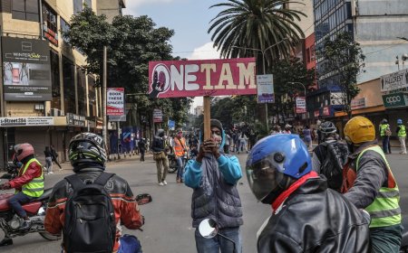 Kenyan protesters defy crackdown as police, marchers clash