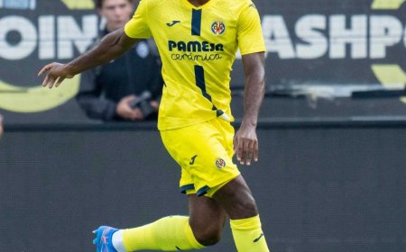 Villarreal defender Costa suffers knee injury
