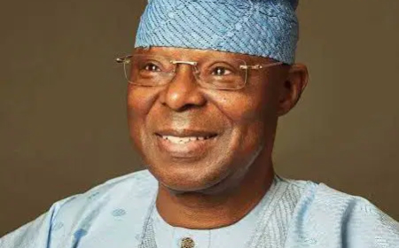EFCC withdraws case against Oba Otudeko