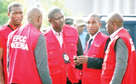 EFCC probes woman arrested with undeclared $14,567, £1030, CA$40 at Lagos airport