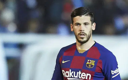 Former Barcelona midfielder in hospital after dog bit his genitals