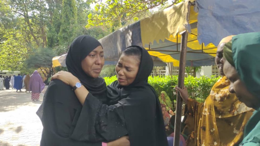 Buhari’s daughter weeps as she arrives Daura for burial