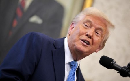 Trump demands $1bn from University of California over student protests