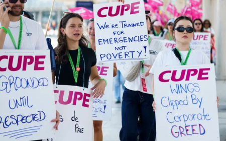 Canada moves to end strike as hundreds of flights grounded