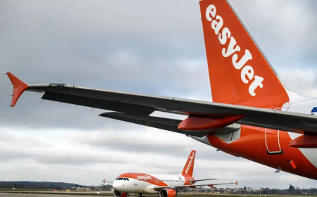 Easyjet flight does U-turn after passenger tries to enter cockpit