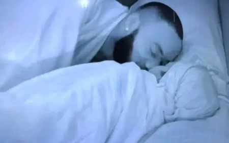 BBNaija 10: Dede, Kola’s intimate moment sparks kiss speculation