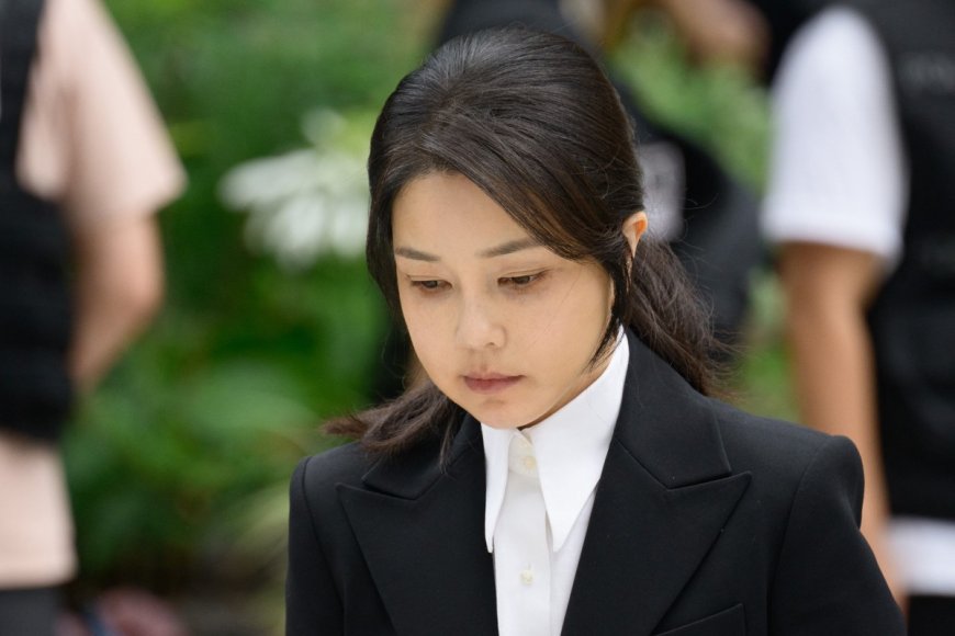 Prosecutors seek arrest warrant for South Korean ex-First Lady Keon Hee