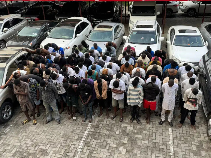 EFCC raids hotel inside Obasanjo Library, arrests 93 suspected internet fraudsters