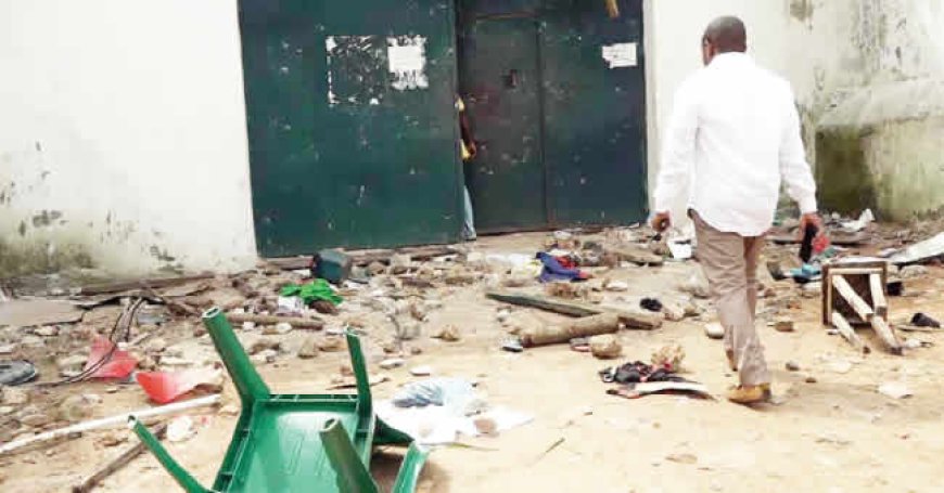 16 inmates escape in Keffi jail break