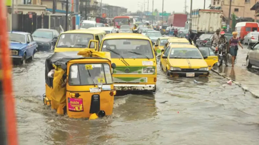 Nigeria, China sign $1m grant deal to support flood relief efforts