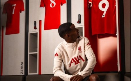 Liverpool’s Slot urges patience with ‘best striker’ Isak after record move