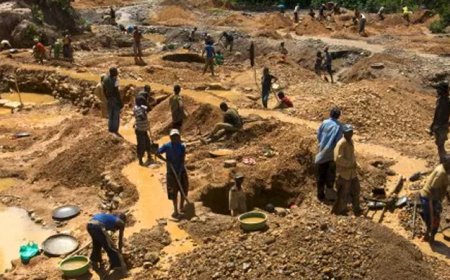 13 die in Zamfara mining pit collapse