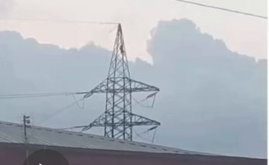 Police rescue man who attempted suicide on high-tension pole in Anambra