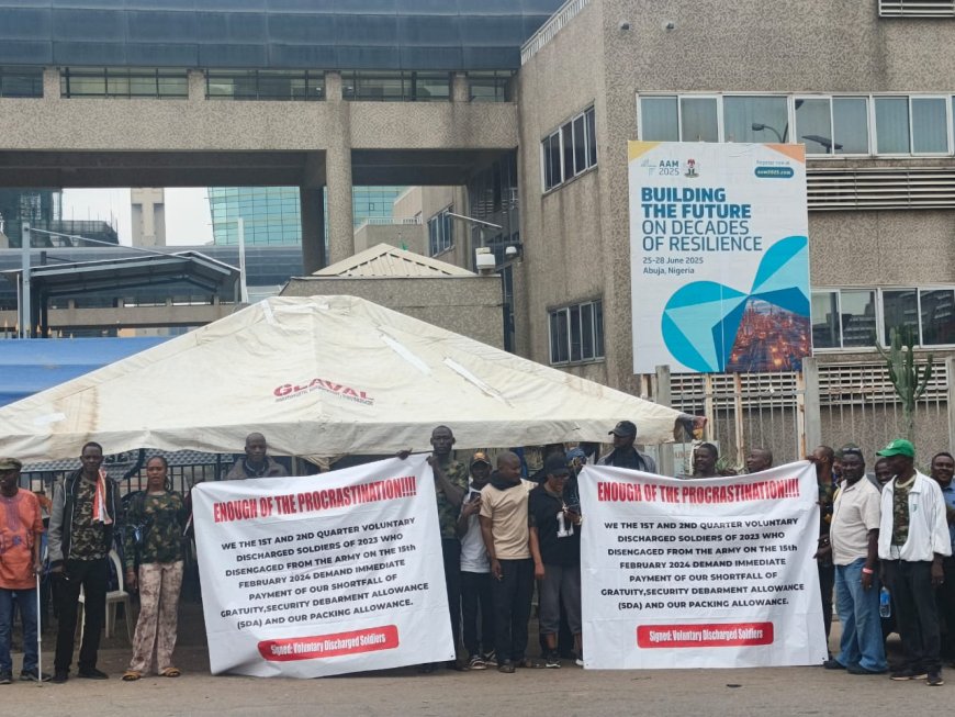 Ex-soldiers resume protest over unpaid benefits