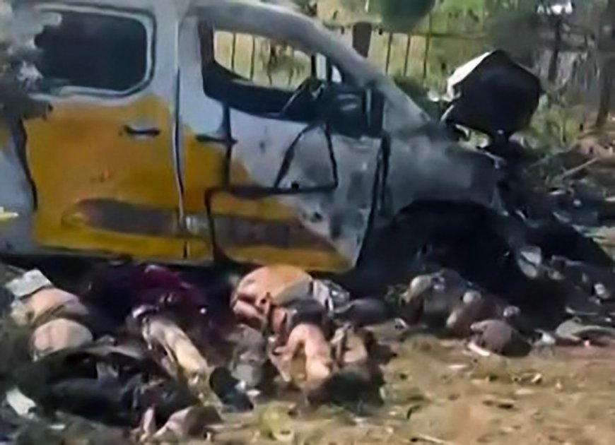 Russian airstrike on Ukrainian town kills 24