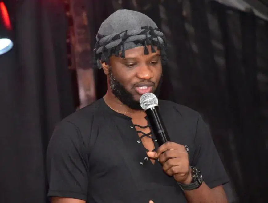 DeeOne to employ over 700 in attempt to break longest stand-up comedy record