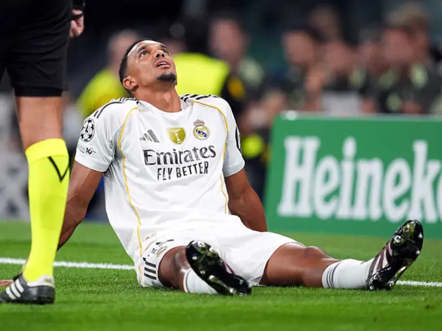 Trent Alexander-Arnold suffers hamstring injury