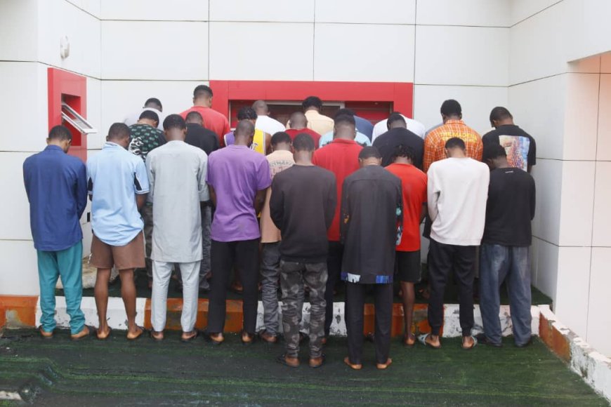 EFCC arrests 28 suspected internet fraudsters in Kwara