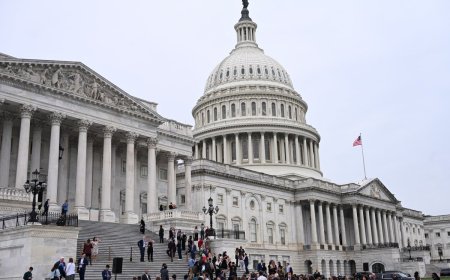 White House threatens mass firings amid stalled shutdown talks