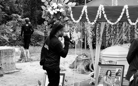 Singer, Crayon, Mourns Mother’s Death