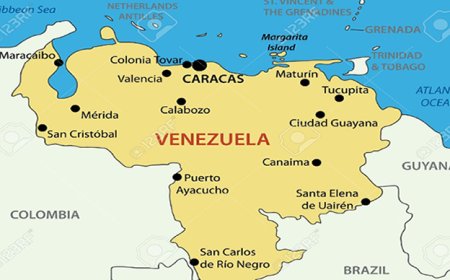 Venezuela deploys 17,000 soldiers to Colombian border amid U.S. strikes